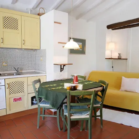Holiday home Fiore By Interhome Boccheggiano